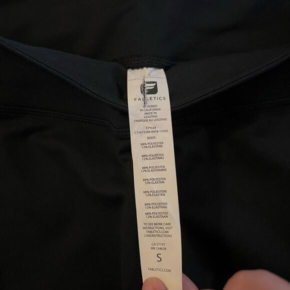 Fabletics small cropped leggings - Picture 6 of 8